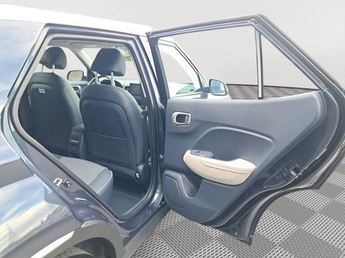 New 2026 Hyundai Venue SEL image 15
