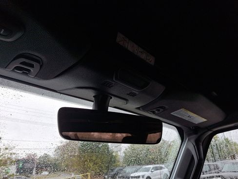 Certified 2021 Jeep Wrangler Unlimited Rubicon image 32