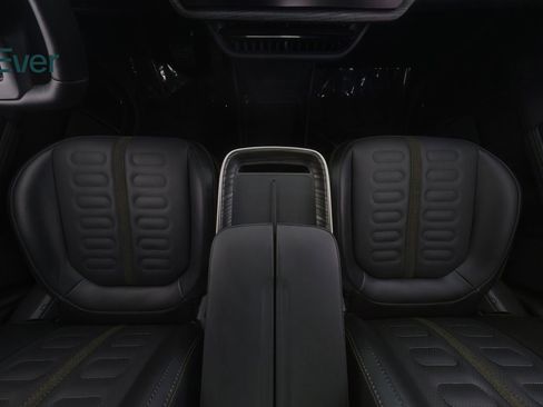 Used 2025 Rivian R1T Adventure AWD/4WD image 26