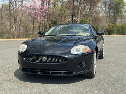 Used 2008 Jaguar XK Convertible image 3