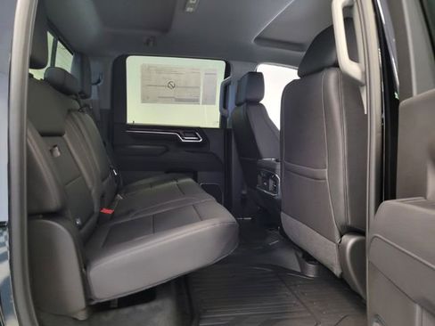 New 2025 GMC Sierra 2500 SLT image 13