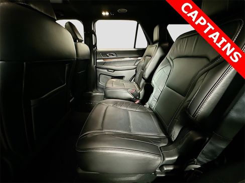 Used 2018 Ford Explorer Platinum image 27