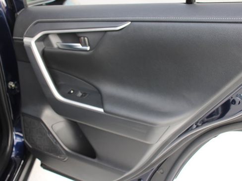 Certified 2022 Toyota RAV4 Limited image 19