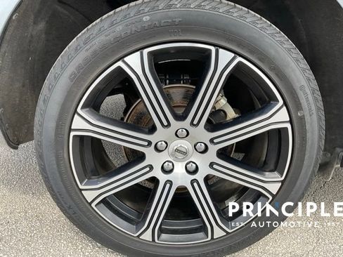 Used 2021 Volvo XC60 T5 Inscription w/ Advanced Package AWD/4WD image 10