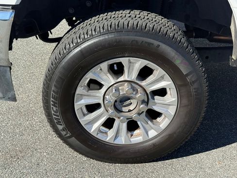 Used 2020 Ford F250 XL w/ STX Appearance Package image 9