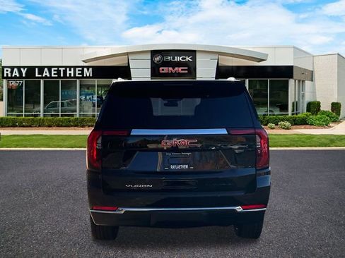 New 2026 GMC Yukon XL Elevation image 4