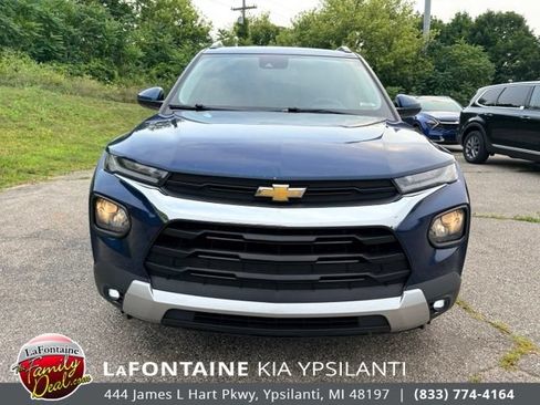 Used 2021 Chevrolet TrailBlazer LT w/ Convenience Package FWD image 8