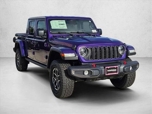 New 2026 Jeep Gladiator Rubicon w/ Steel Power Dome Hood Package AWD/4WD image 7