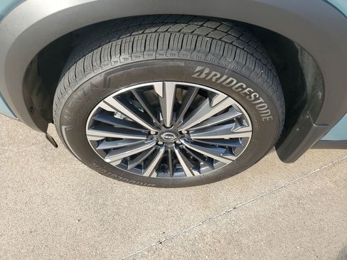 Used 2026 Nissan Pathfinder Platinum image 39