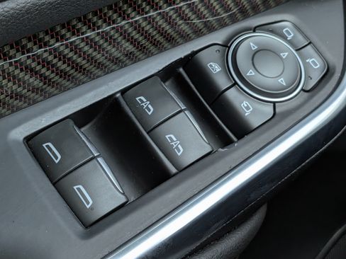 Certified 2019 Cadillac XT4 Sport FWD image 22