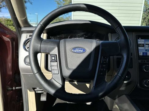 Used 2017 Ford Expedition EL XLT w/ Equipment Group 202A image 20