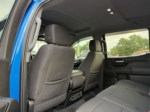 Used 2023 Chevrolet Silverado 1500 Custom w/ Rally Edition RWD image 17