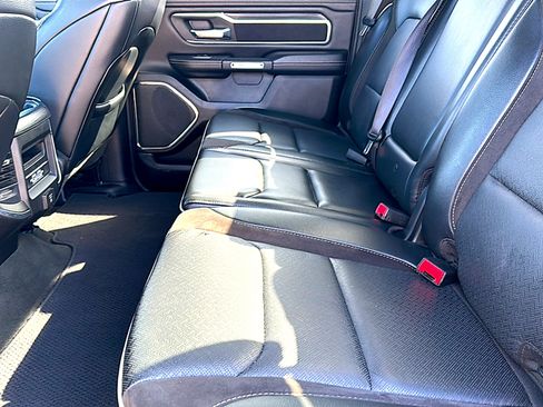 Used 2024 RAM 1500 Laramie image 18