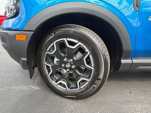 New 2026 Ford Bronco Sport Outer Banks w/ Outer Banks Tech Package+ AWD/4WD image 2