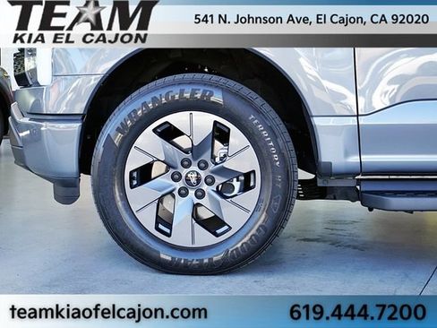 Used 2024 Ford F150 Lightning XLT AWD/4WD image 7