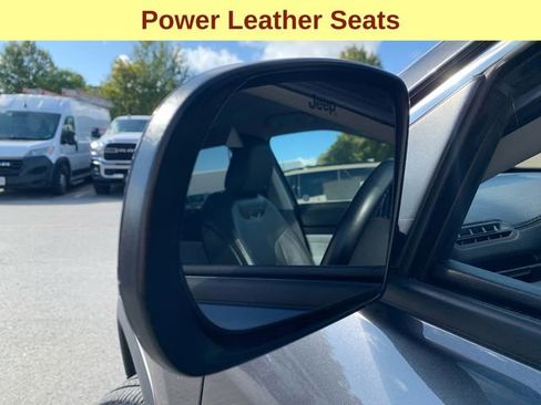 Used 2022 Jeep Compass Latitude image 8