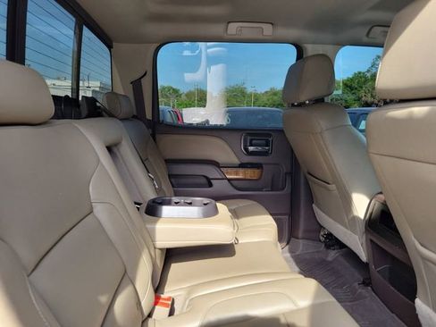 Used 2018 GMC Sierra 1500 SLT image 28