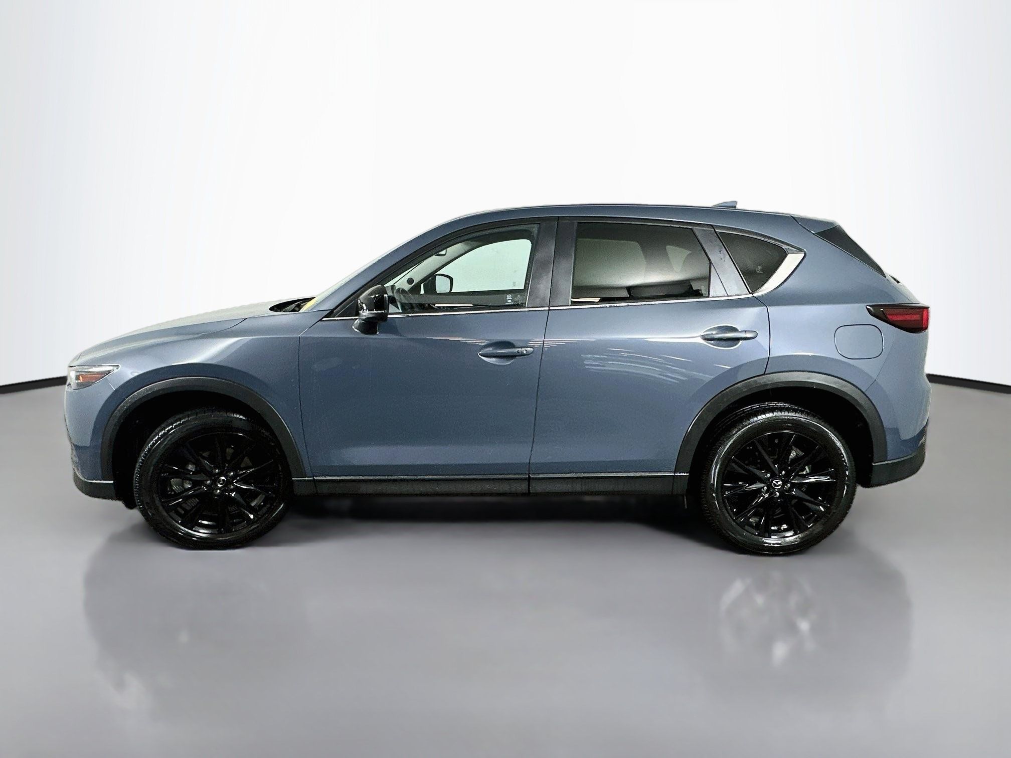 Used 2025 MAZDA CX-5 Carbon Edition AWD/4WD image 4