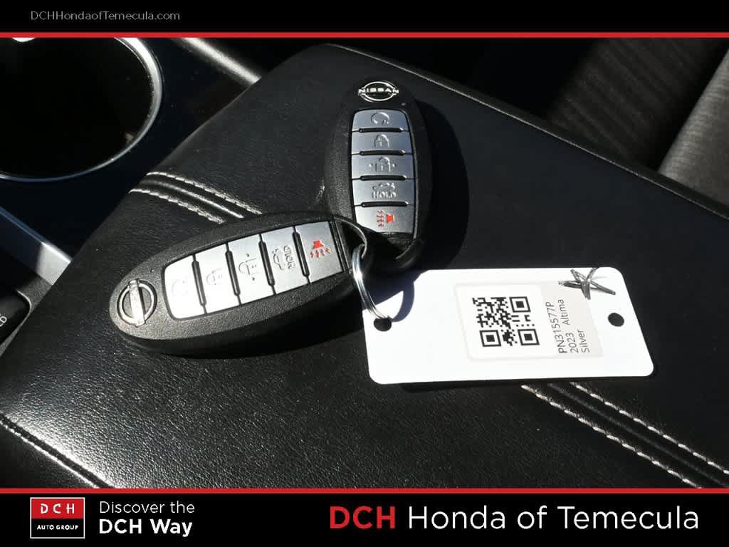 Used 2023 Nissan Altima 2.5 SV w/ SV Premium Package FWD image 15