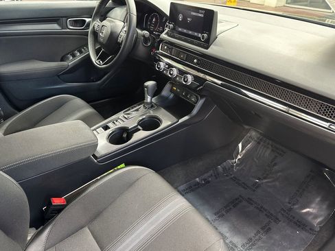 Used 2025 Honda Civic Sport image 19