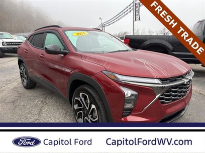 Used 2025 Chevrolet Trax RS w/ Sunroof Package