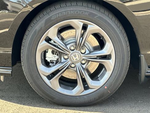 New 2025 Honda Accord EX-L image 30