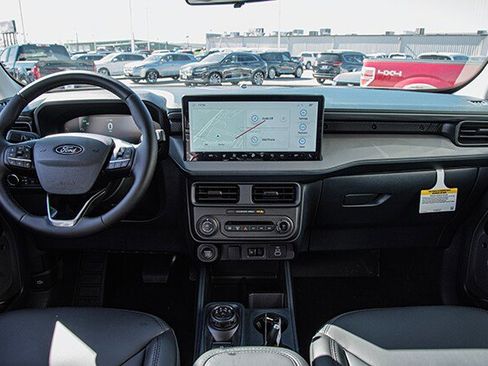 New 2026 Ford Maverick Lariat w/ Black Appearance Package image 5