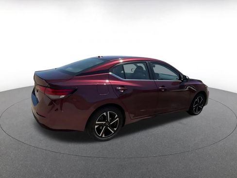 Used 2025 Nissan Sentra SV FWD image 15