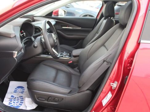 Certified 2022 MAZDA CX-30 AWD 2.5 S w/ Premium Package image 31