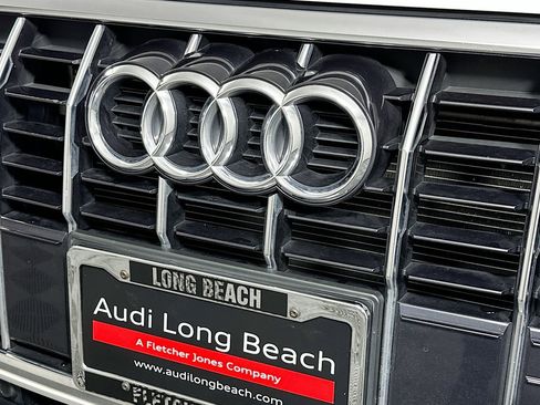 Used 2022 Audi Q3 2.0T Premium w/ Convenience Package image 15