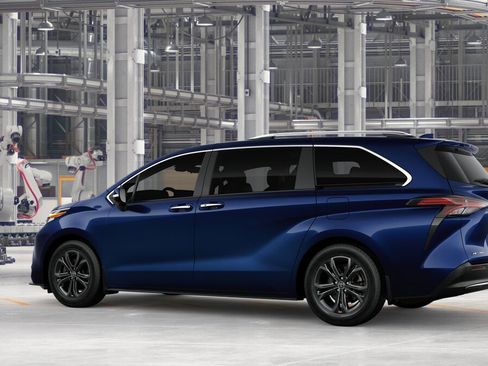 New 2026 Toyota Sienna Platinum AWD/4WD image 5