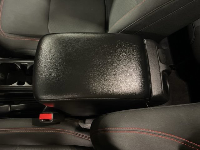 Used 2023 Jeep Wrangler Unlimited Rubicon w/ Cold Weather Group AWD/4WD image 27