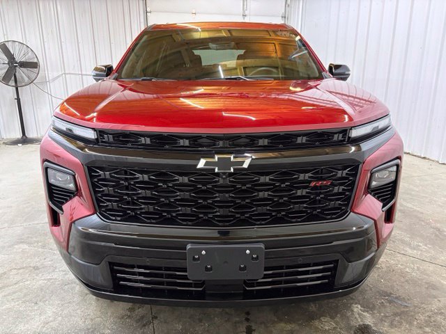 Used 2025 Chevrolet Traverse RS AWD/4WD image 2