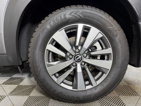 Used 2023 Nissan Pathfinder SL AWD/4WD image 25