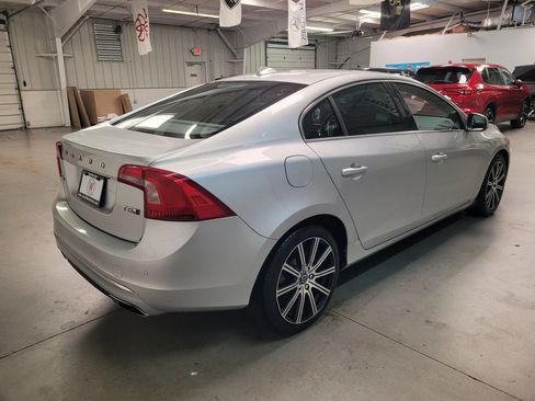 Used 2016 Volvo S60 T5 Inscription Platinum AWD/4WD image 8