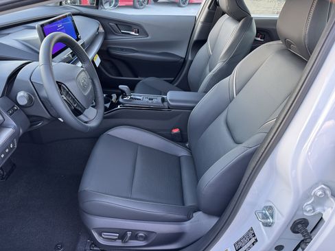 New 2026 Toyota Prius Limited image 2