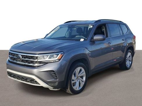 Certified 2023 Volkswagen Atlas SE FWD image 2