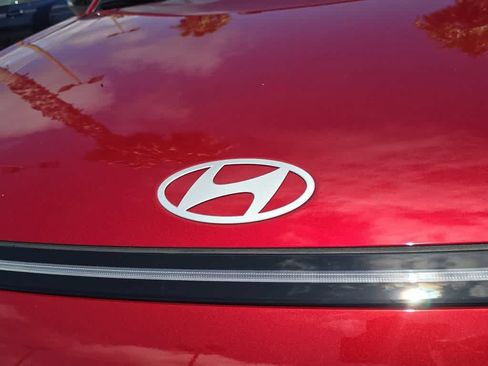 New 2026 Hyundai Kona SEL Premium FWD image 12