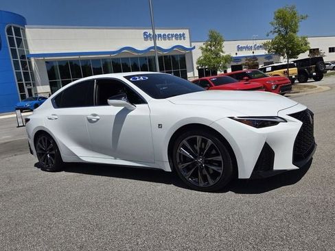 Used 2024 Lexus IS 350 F Sport RWD image 7