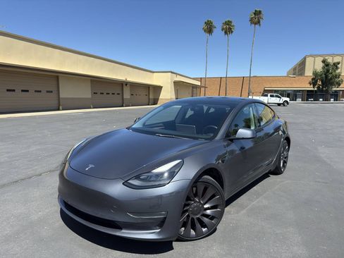 Used 2022 Tesla Model 3 Performance AWD/4WD image 3