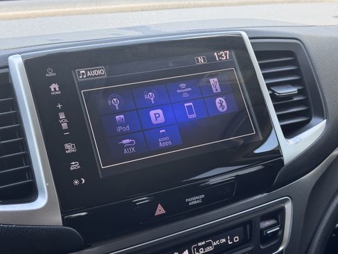 Used 2018 Honda Pilot EX image 26