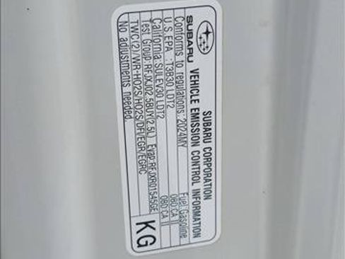 Used 2024 Subaru Forester Premium AWD/4WD image 23