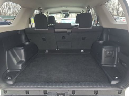 Used 2024 Toyota 4Runner SR5 image 16