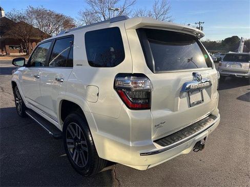 Certified 2022 Toyota 4Runner Limited image 5