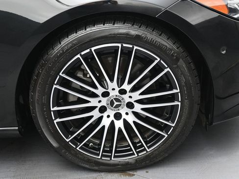 Used 2025 Mercedes-Benz C 300 4MATIC Sedan w/ Exclusive Trim Package image 36