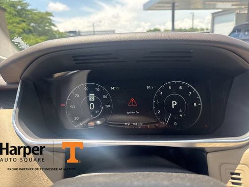 Used 2017 Land Rover Range Rover Sport HSE AWD/4WD image 16