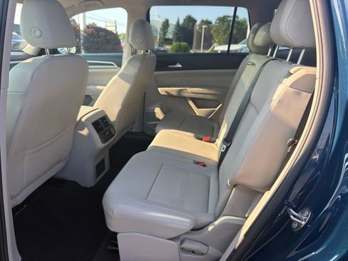 Certified 2023 Volkswagen Atlas SE w/ Panoramic Sunroof Package AWD/4WD image 24