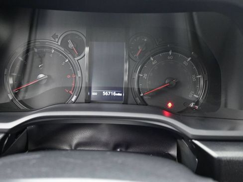 Used 2024 Toyota 4Runner SR5 AWD/4WD image 17