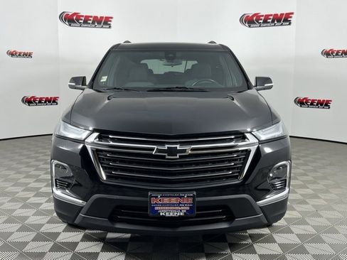 Used 2022 Chevrolet Traverse LT image 4
