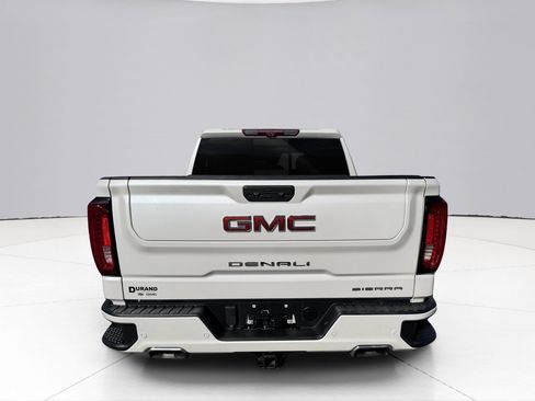 Used 2023 GMC Sierra 1500 Denali w/ Denali Reserve Package AWD/4WD image 4